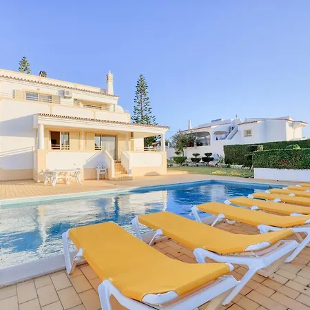 Villa Isabel *