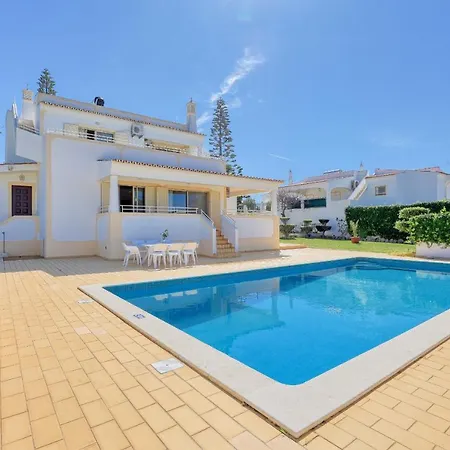 Isabel Villa Albufeira